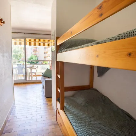 Les Rives De La Faviere-15 By Interhome